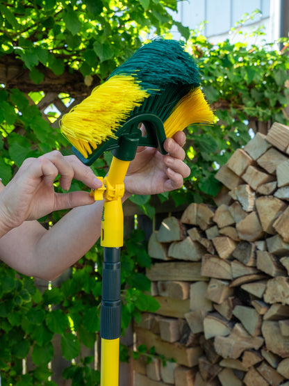 Kralleneckbesen mit 3,6m Teleskopstiel und 45° Winkeladapter