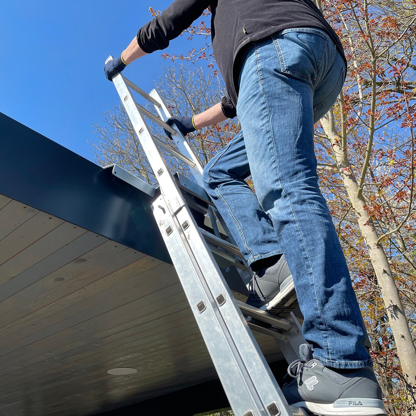 Leiter-Sturzsicherung für Steil- und Flachdächer, TüV Nord geprüft nach EN 131-2